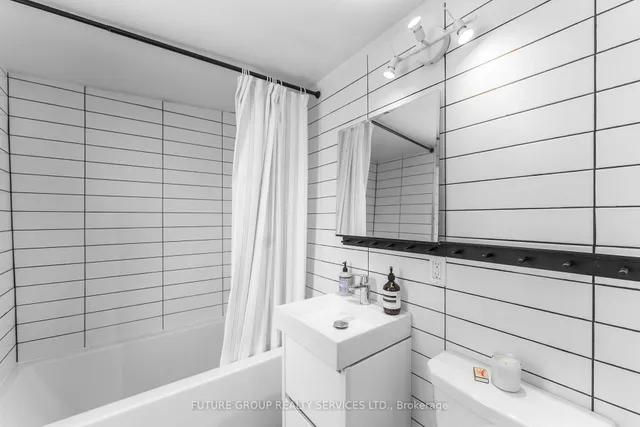 Additional image 24 of 10 Borden St