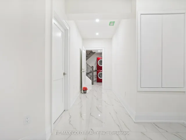 Additional image 38 of 135 Mill St