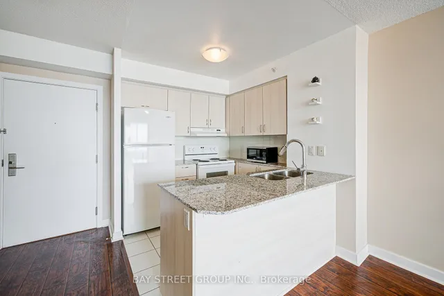Additional image 9 of 5740 Yonge St Unit 1003