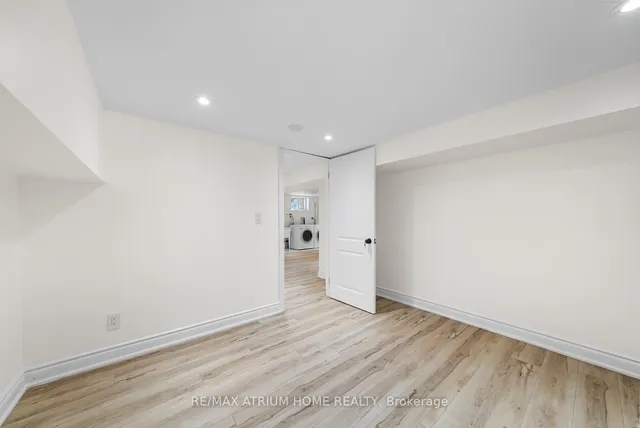 Additional image 28 of 132 Homewood Ave