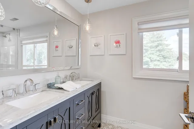 Additional image 23 of 14 Greystone Cres