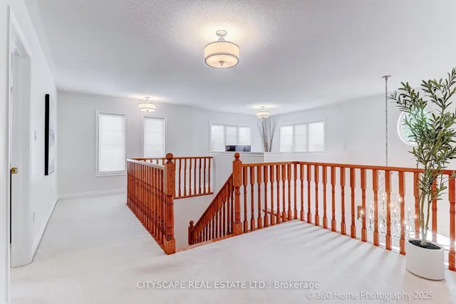 Additional image 18 of 4 Hellyer Ave