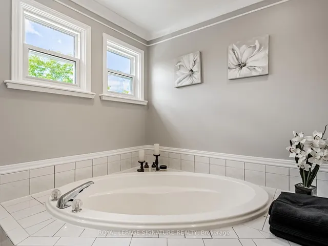 Additional image 27 of 5245 Champlain Tr