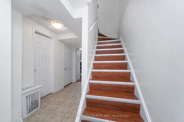 Additional image 40 of 85 Dandelion Rd