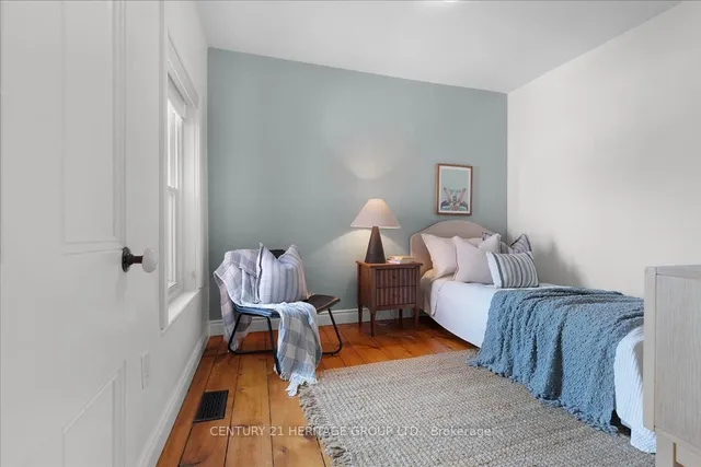 Additional image 25 of 40 Emerald St