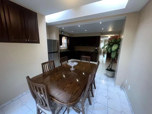 Additional image 6 of 195 Rosethorn Ave