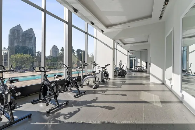 Additional image 48 of 90 Park Lawn Rd Unit 2005