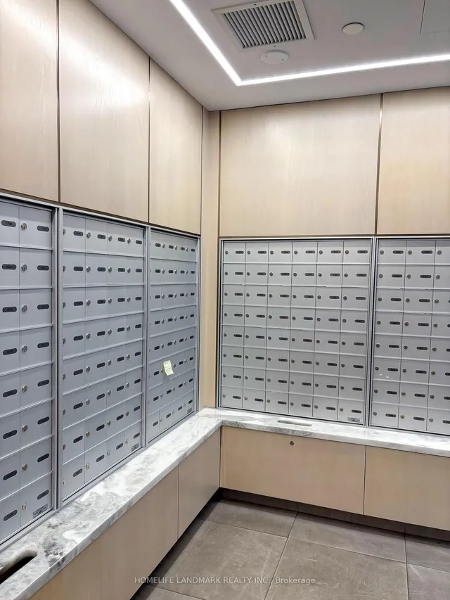 Additional image 19 of 77 Mutual St Unit 405