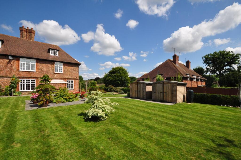 Property image for Digswell Rise, Welwyn Garden City, AL8