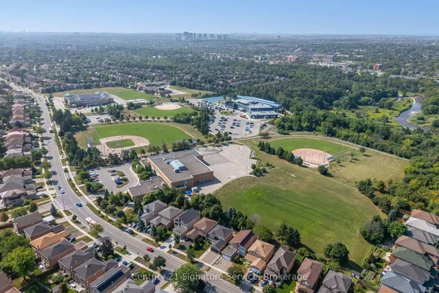 Additional image 46 of 5955 Ladyburn Cres