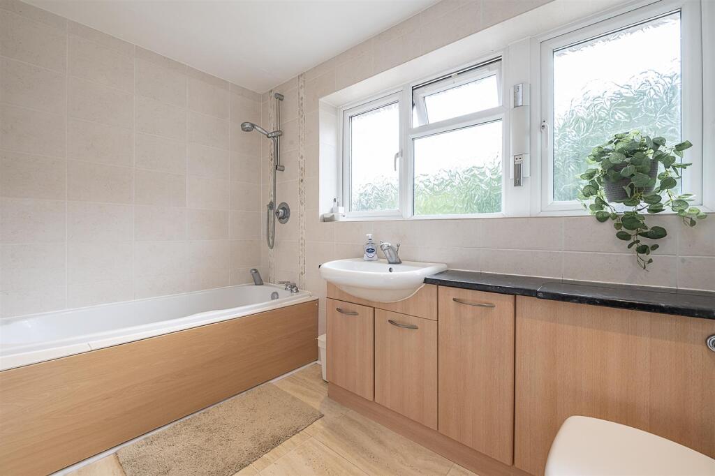 Additional image 10 of Aldwick Road, Harpenden