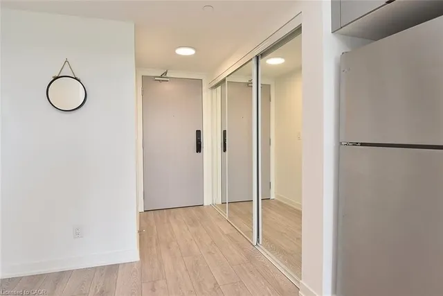 Additional image 4 of 3200 Dakota Common Unit B1006