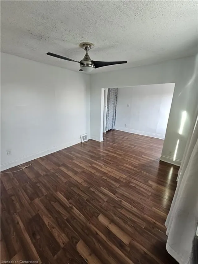 Additional image 22 of 219 Avondale St