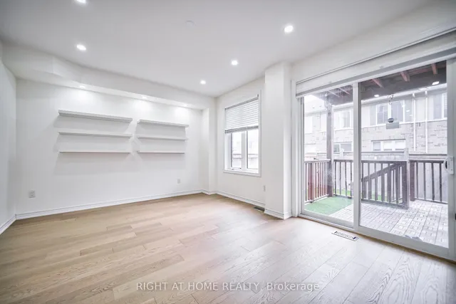 Additional image 5 of 422 Belcourt Common