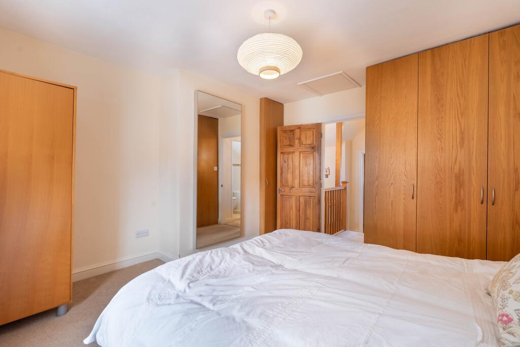 Additional image 6 of Church Street, Welwyn, AL6