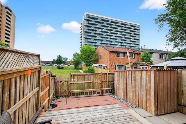 Additional image 19 of 75 Berkindale Dr Unit 95