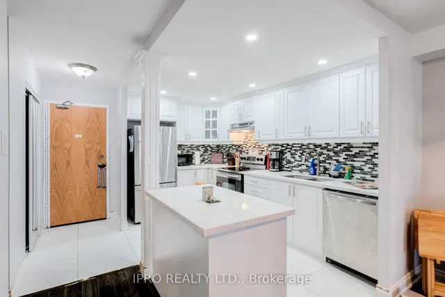 Additional image 2 of 4 Lisa St Unit 504