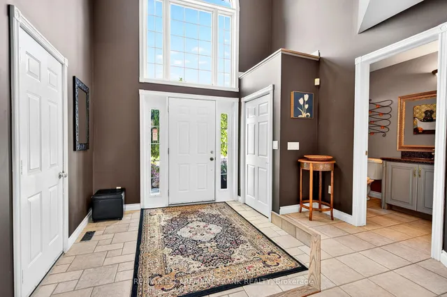 Additional image 5 of 18 Konstantine Crt