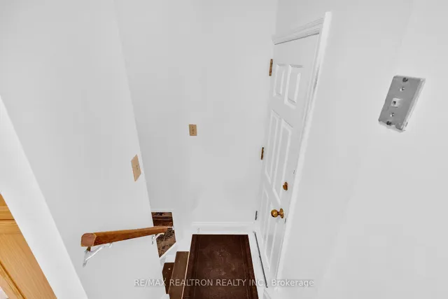 Additional image 33 of 100 Park Home Ave