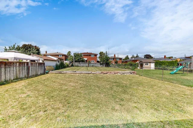 Additional image 46 of 240 Maple Leaf Dr