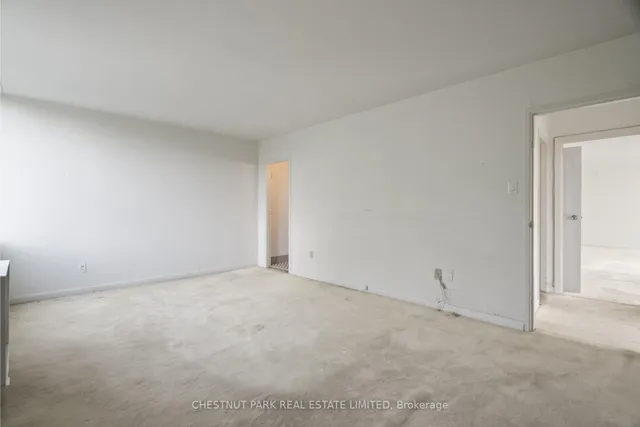 Additional image 15 of 500 Avenue Rd Unit 602