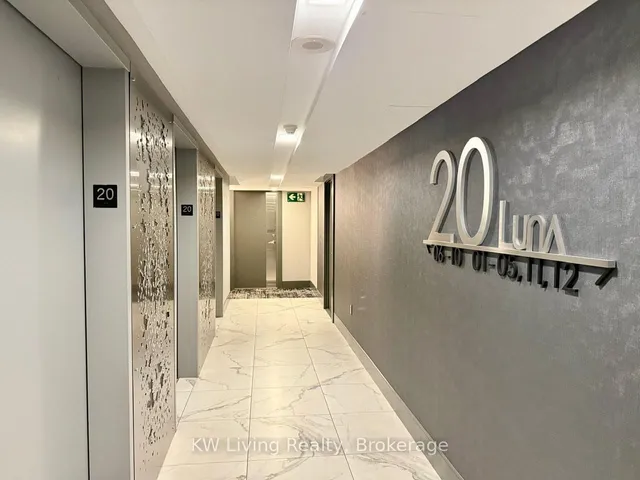 Additional image 13 of 25 Capreol Crt Unit 2002