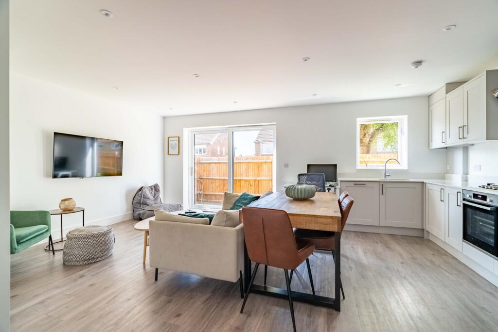 Additional image 2 of High Street, London Colney, St. Albans, Hertfordshire, AL2