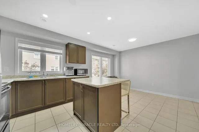 Additional image 12 of 43 Baycliffe Cres