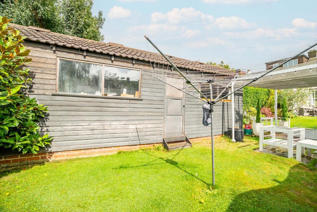 Additional image 22 of Radlett Road, Frogmore, St. Albans, Hertfordshire, AL2