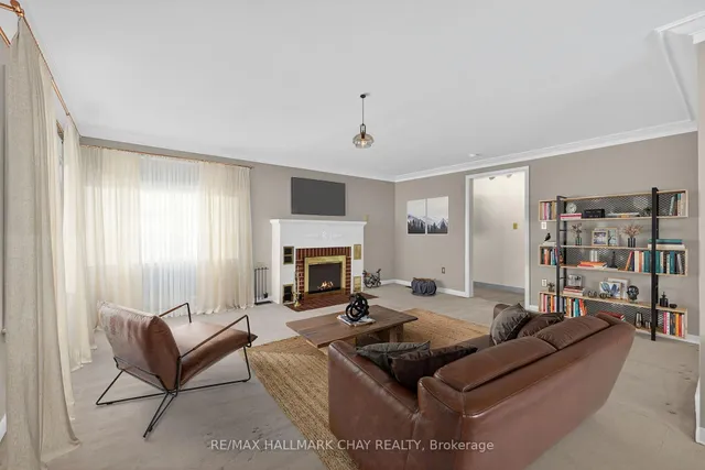 Additional image 5 of 33 Mill St