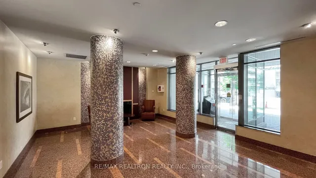 Additional image 9 of 21 Hillcrest Ave Unit 2007