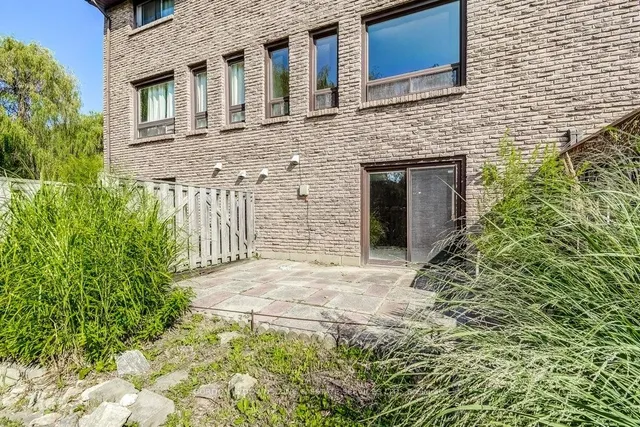 Additional image 37 of 1250 Limeridge Rd Unit 23