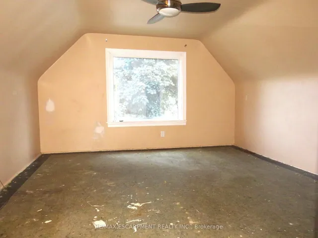 Additional image 16 of 120 Sanford Ave