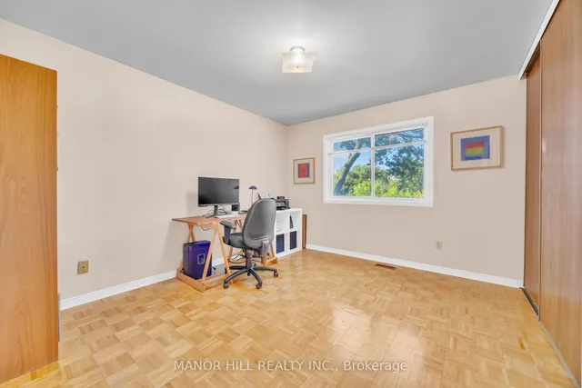 Additional image 26 of 72 Lacewood Cres