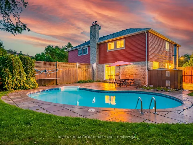 Additional image 37 of 32 Thatcher Crt