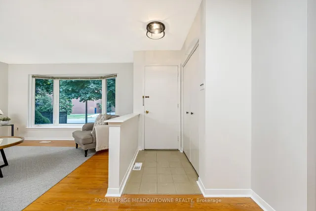 Additional image 7 of 379 Williams Ave