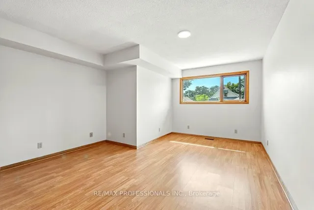 Additional image 24 of 236 East 21st St