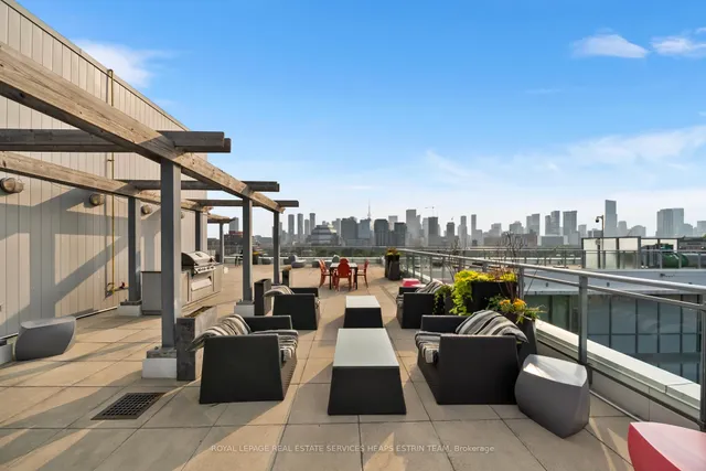 Additional image 27 of 510 King St Unit 212