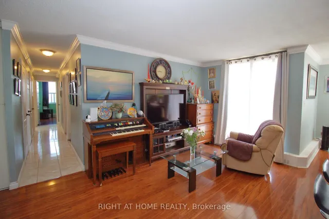 Additional image 19 of 90 Ling Rd Unit 904