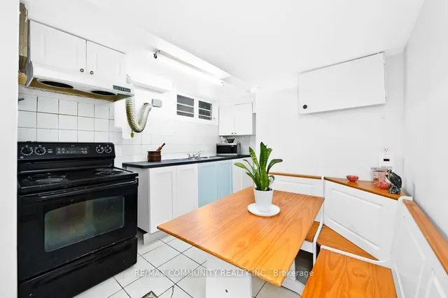 Additional image 22 of 168 Kingslake Rd