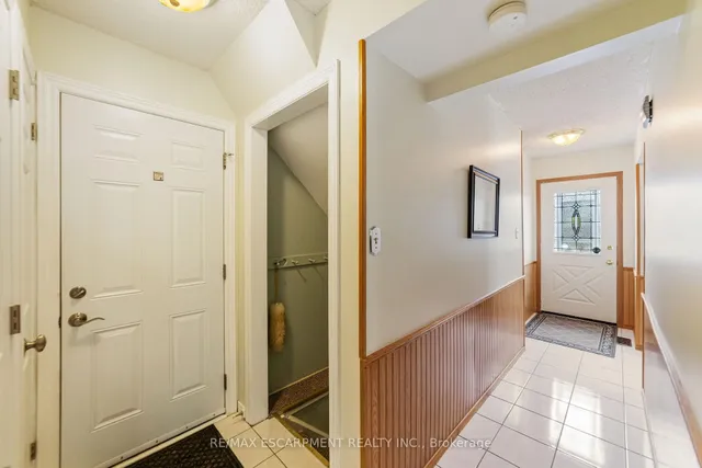 Additional image 4 of 47 Leaway Ave