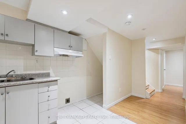 Additional image 43 of 72 Dusay Pl Unit 6