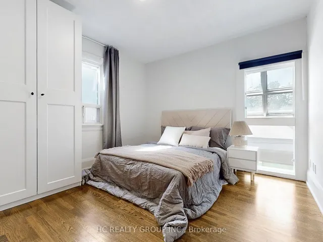 Additional image 31 of 124 Lawrence Ave