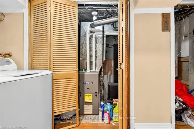 Additional image 41 of 111 Leland St