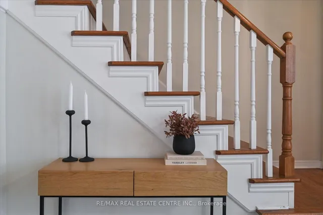 Additional image 11 of 1091 Windbrook Grve