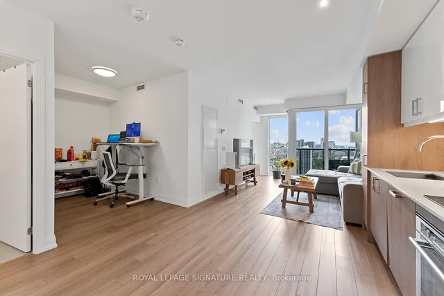 Additional image 7 of 77 Mutual St Unit 2501