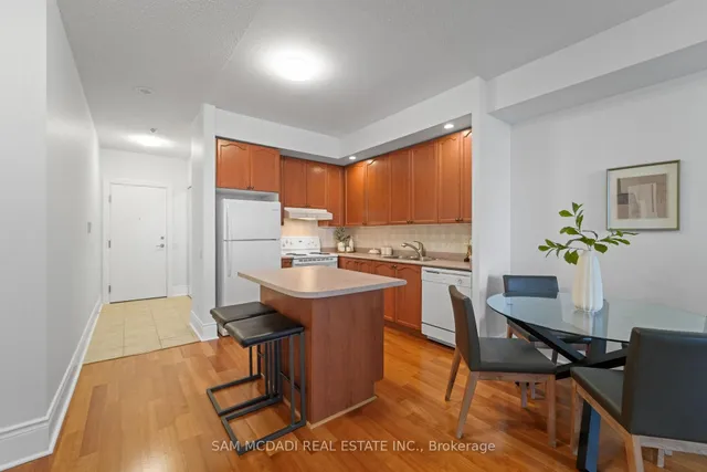 Additional image 4 of 5229 Dundas St Unit 2002