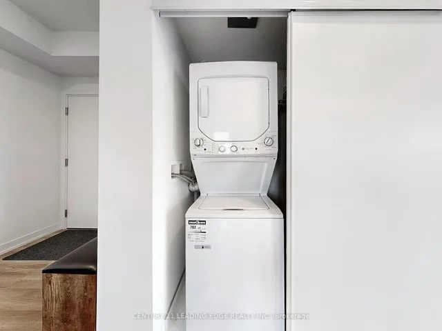 Additional image 22 of 20 Edward St Unit 2403