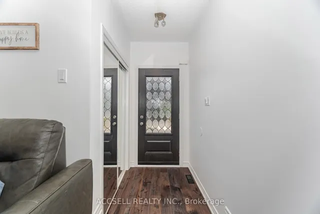 Additional image 7 of 323 Pettigrew Tr