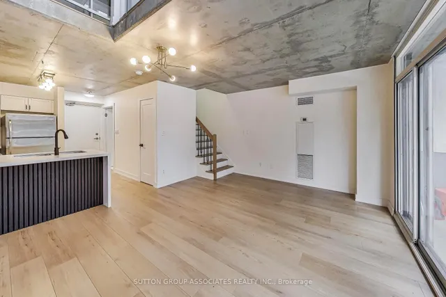 Additional image 3 of 1029 King St Unit 213